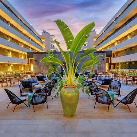 ホテル Hovima (adults Only)