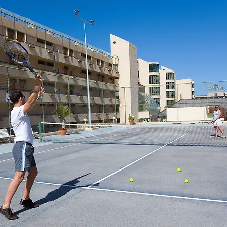 ホテル Hovima (adults Only) アデヘ