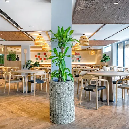 Hovima (adults Only) アデヘ