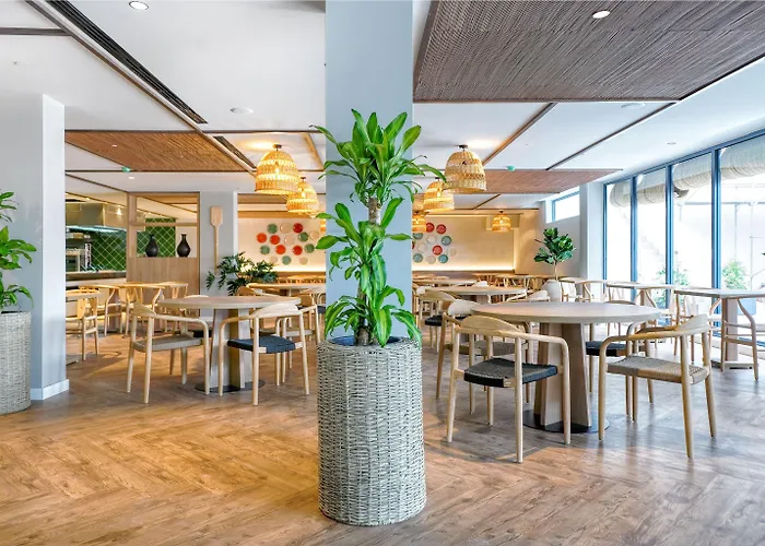 Hovima (adults Only) 아데제